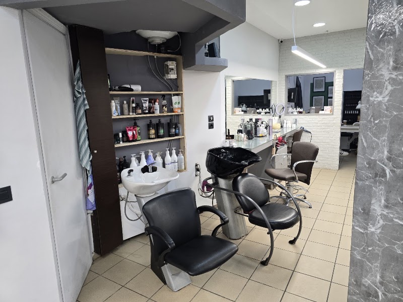 Mr & Mrs Barber Salon Chania - Chania - Κομμωτήριο Χανιά, Κουρείο Χανιά, Chania Hairdresser, Κουρέματα, Περιποίηση γενειάδας
