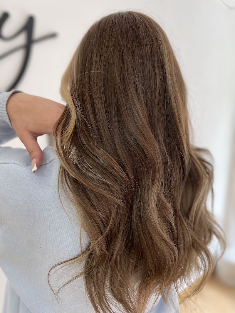 Dayana Paredes Estilista - Coiffure Cartagena - OneBooking