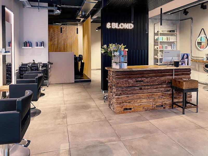 Und Blond - Coiffure Berlin - OneBooking