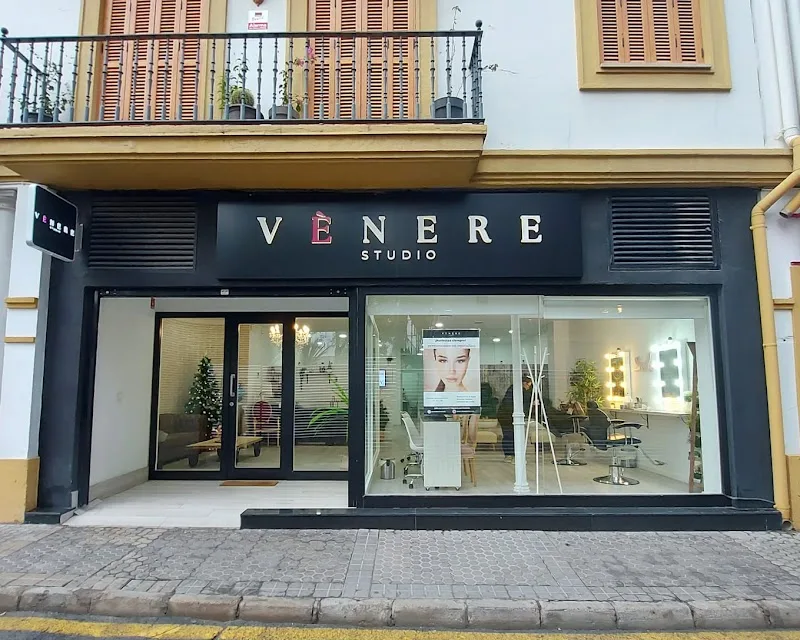 Vènere Studio Sevilla | Pestañas y Cejas en Casco Antiguo