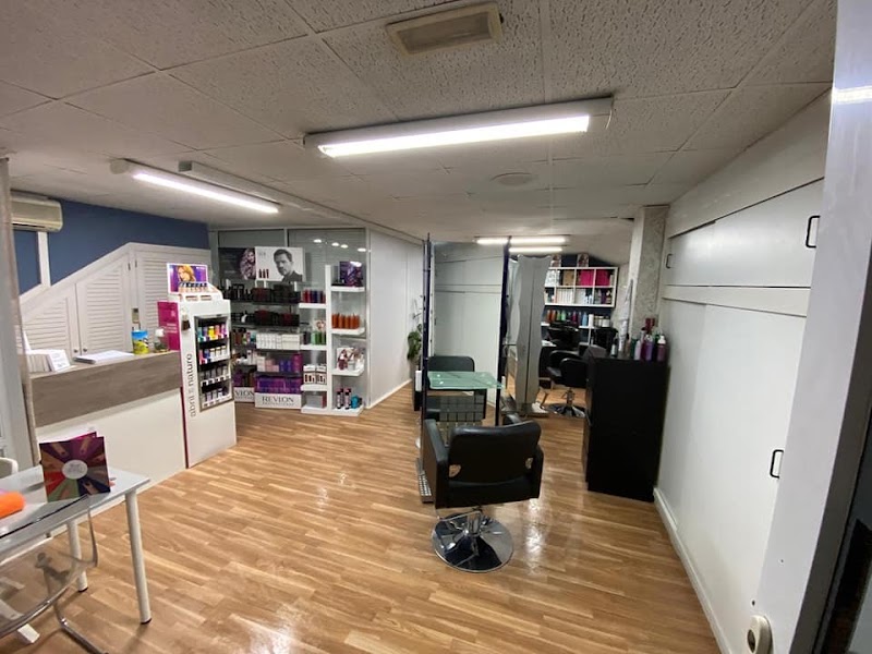Salón de Belleza Secret Beauty - Coiffure Cartagena - OneBooking
