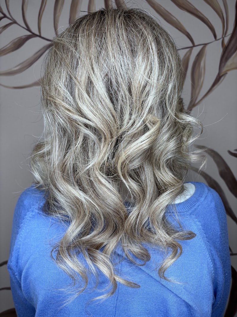 Lamanna Hair & Beauty di Lamanna Maria Elisabetta - Coiffure Genoa - OneBooking