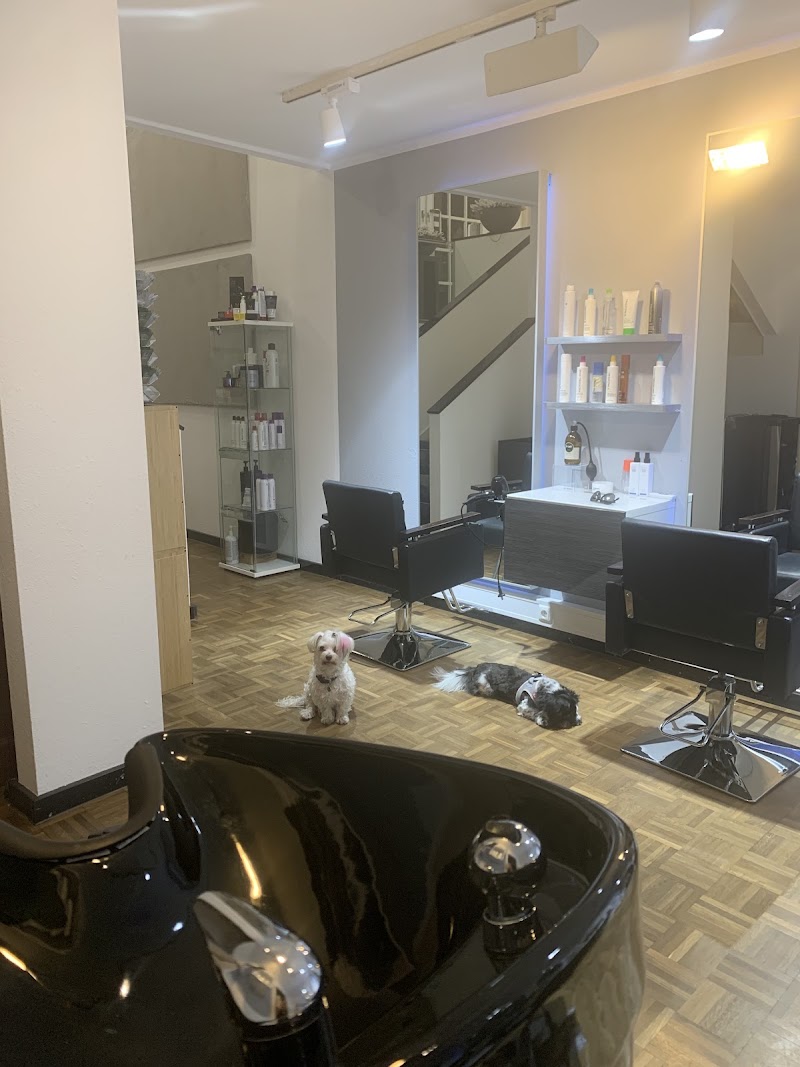 FACET/BEAUTY-FULL-HAIR - Coiffure Cologne - OneBooking