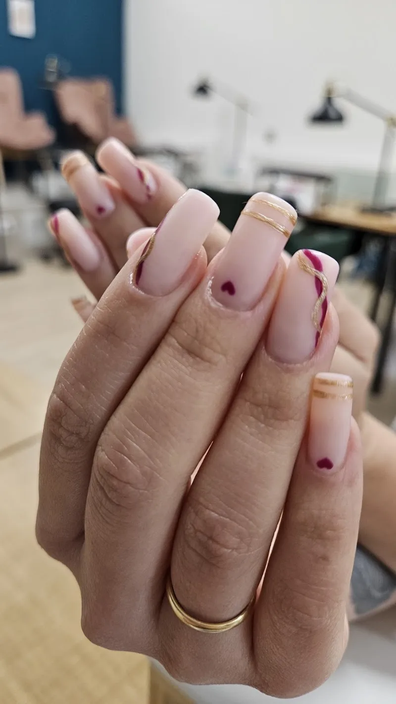 Muy Nice – Salón de Belleza en Barcelona