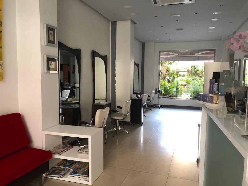Peluquería Miguel Torres - Coiffure Valladolid - OneBooking