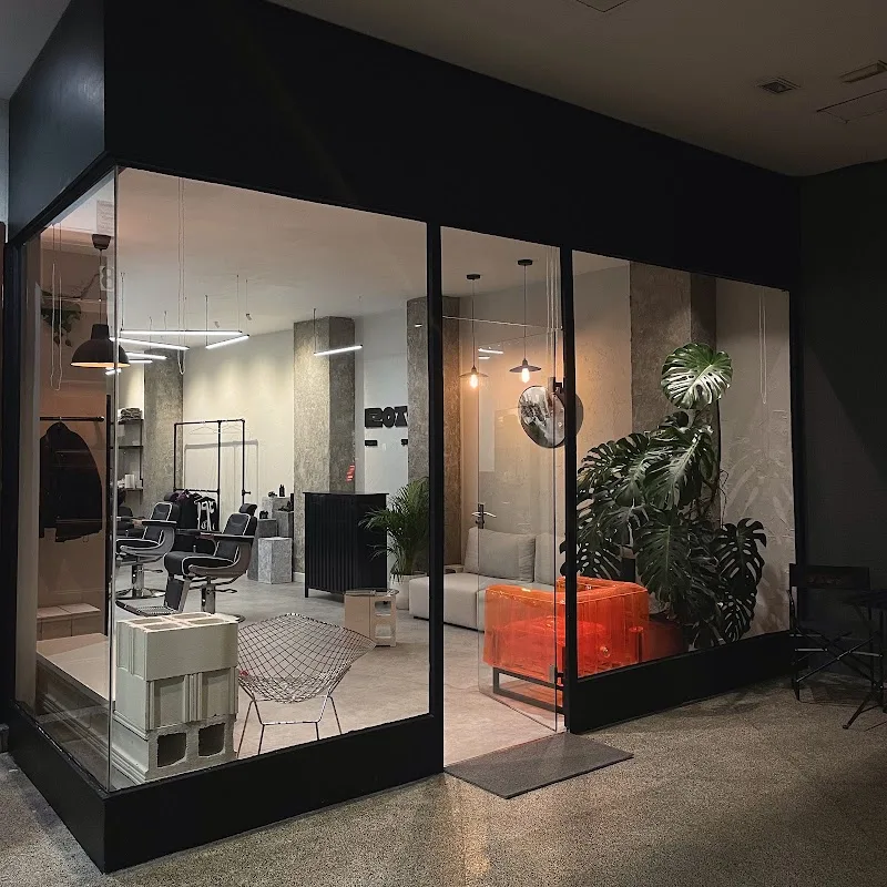 Roto Hair Studio