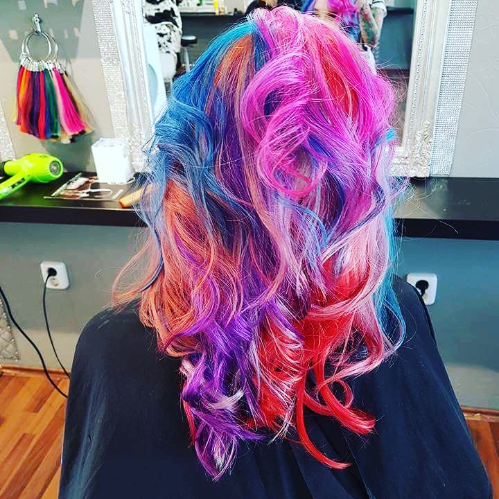 Friseur Hairtonia - Coiffure Hamburg - OneBooking