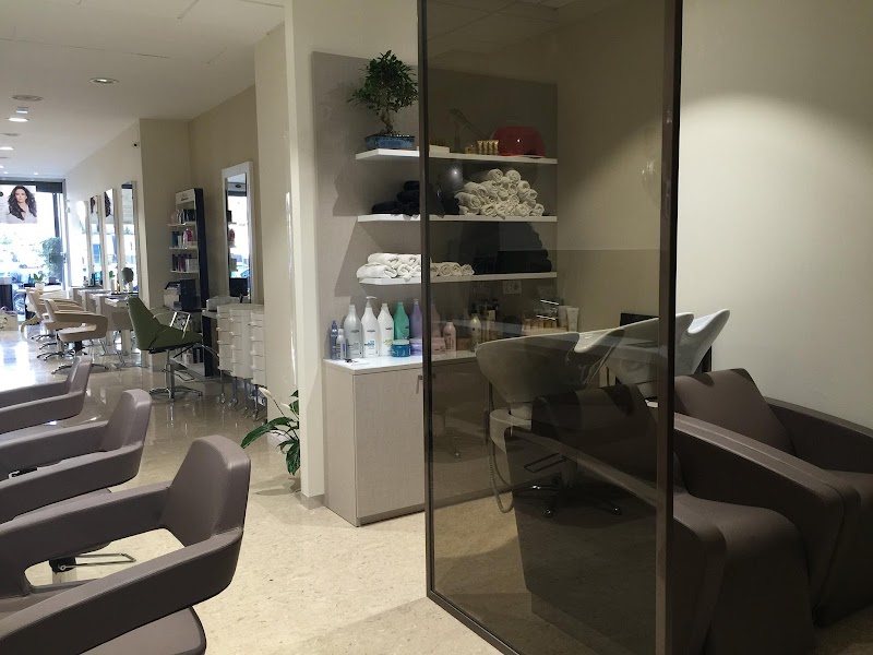 Hair Creative - Coiffure Bari - OneBooking