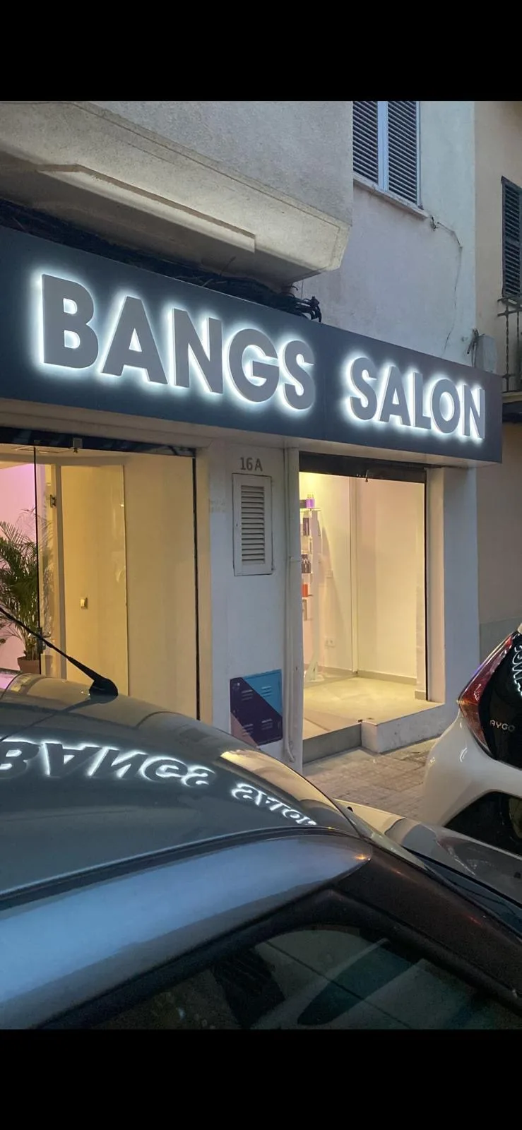 Bangs Hair and Lashes - Coiffure Palma De Mallorca - Photo de couverture - OneBooking