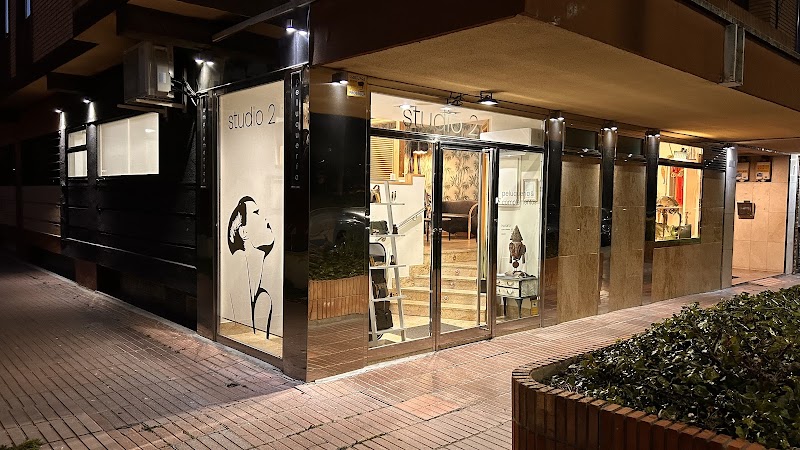 STUDIO 2 Peluquería & Boutique Complementos - Coiffure Valladolid - OneBooking