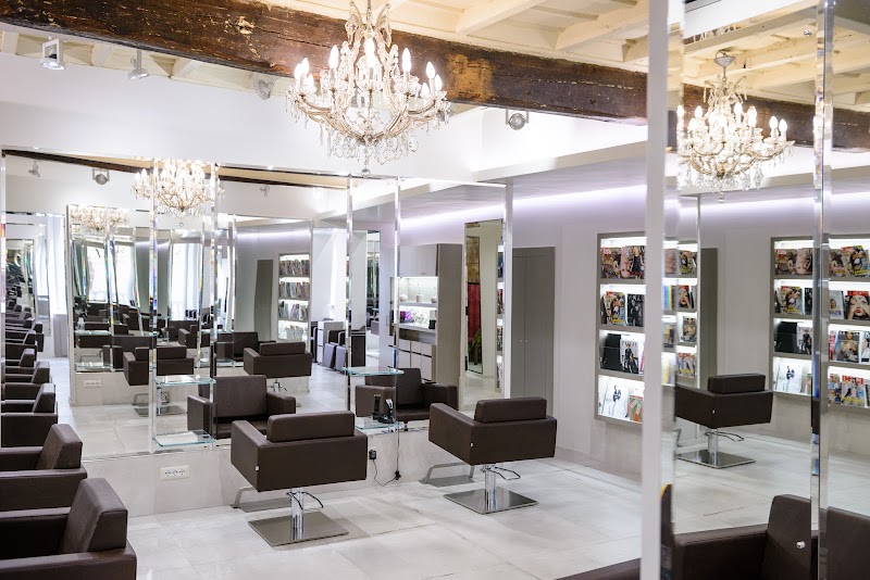 Franco & Cristiano Russo Parrucchiere - Coiffure Rome - OneBooking