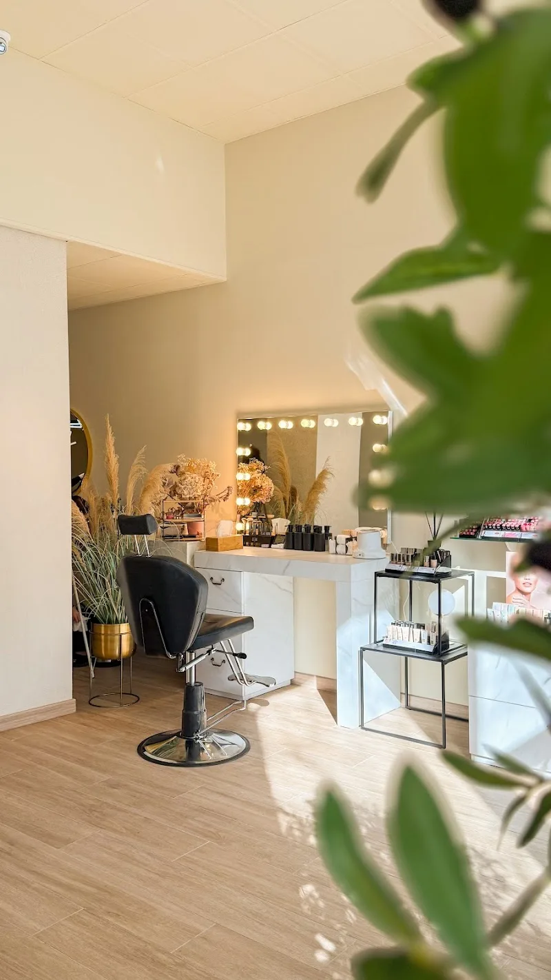 MIMAI San Sebastián | Cejas, Micropigmentación, Mircroblading, Pestañas, Maquillaje