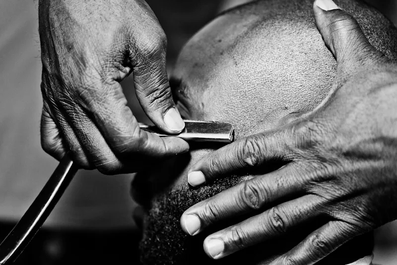 Afrosöder AB - Coiffure Stockholm - OneBooking