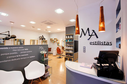 M-A Estilistas - Coiffure Bilbao - OneBooking