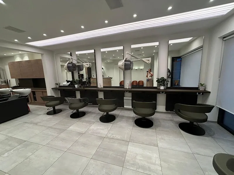 Hair - Coiffure Ostend - OneBooking