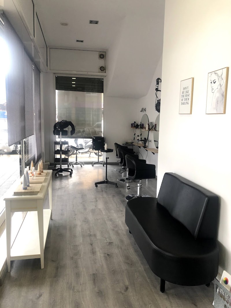 ML Style Salón - Coiffure Badalona - OneBooking