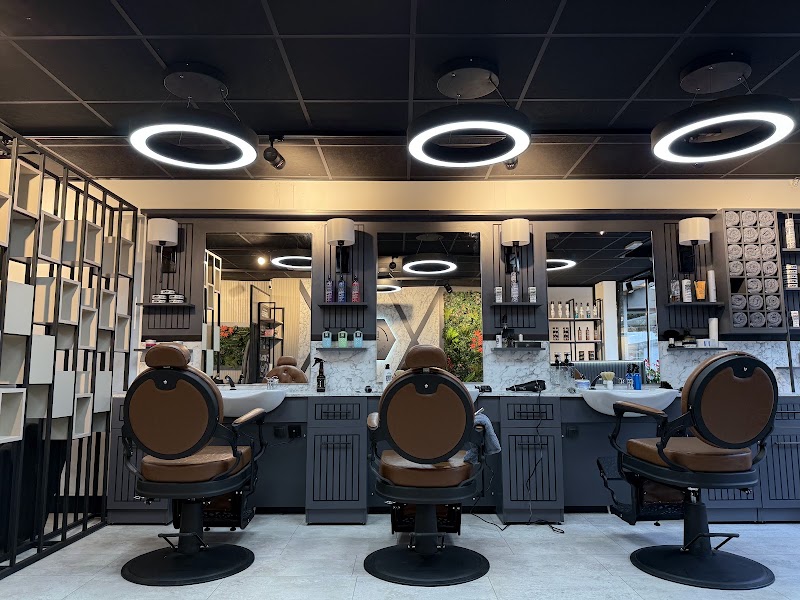 ETM hair studio - Coiffure Genk - OneBooking