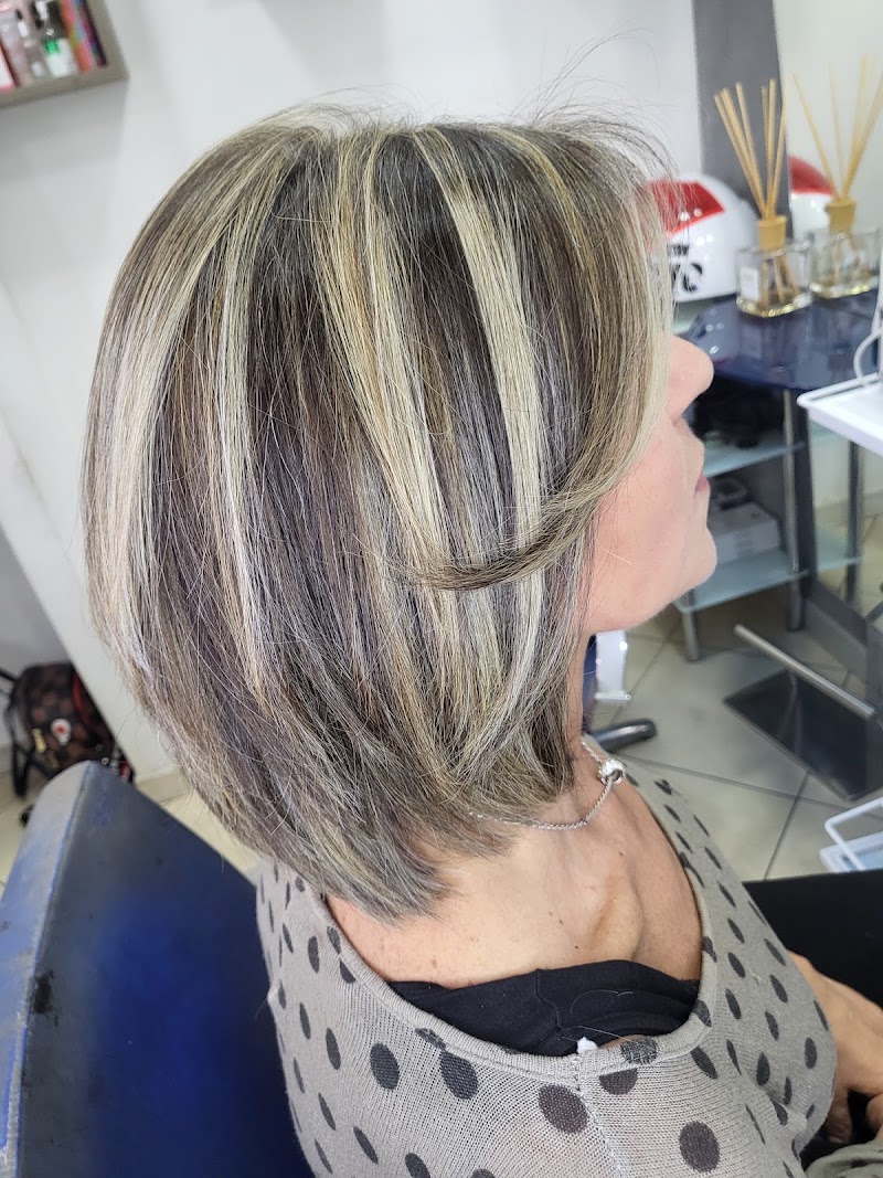 Beauty world - Coiffure Foggia - OneBooking