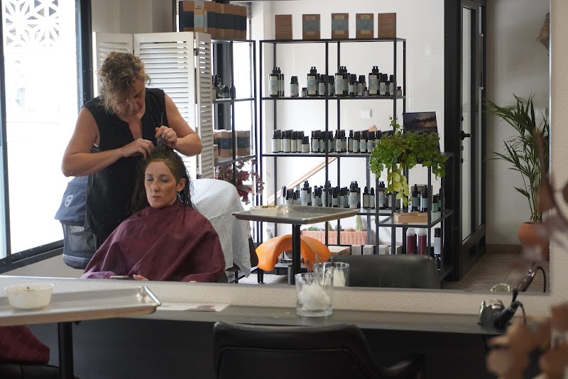 Peluquería Ondas - Coiffure Alicante - OneBooking