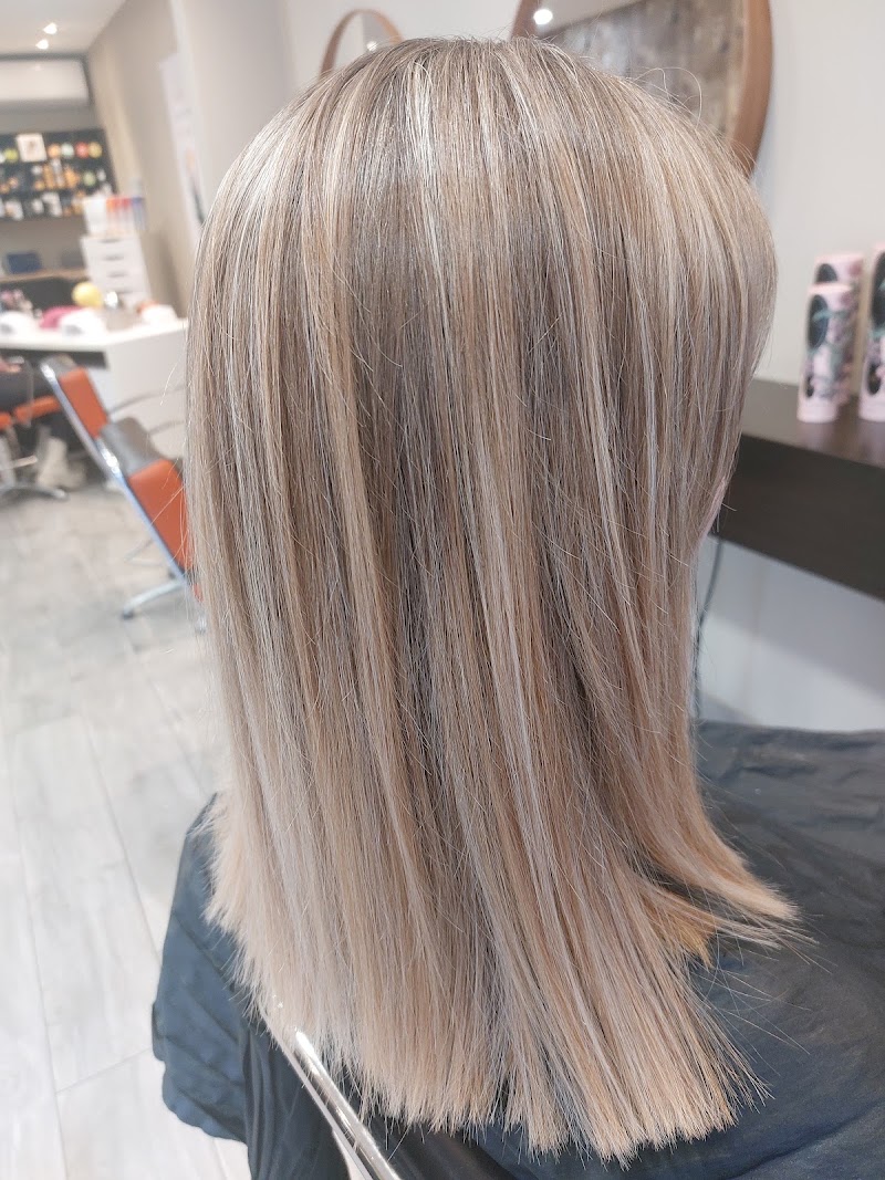 HaarStudio S -kapsalon Herdersem - Coiffure Aalst - OneBooking