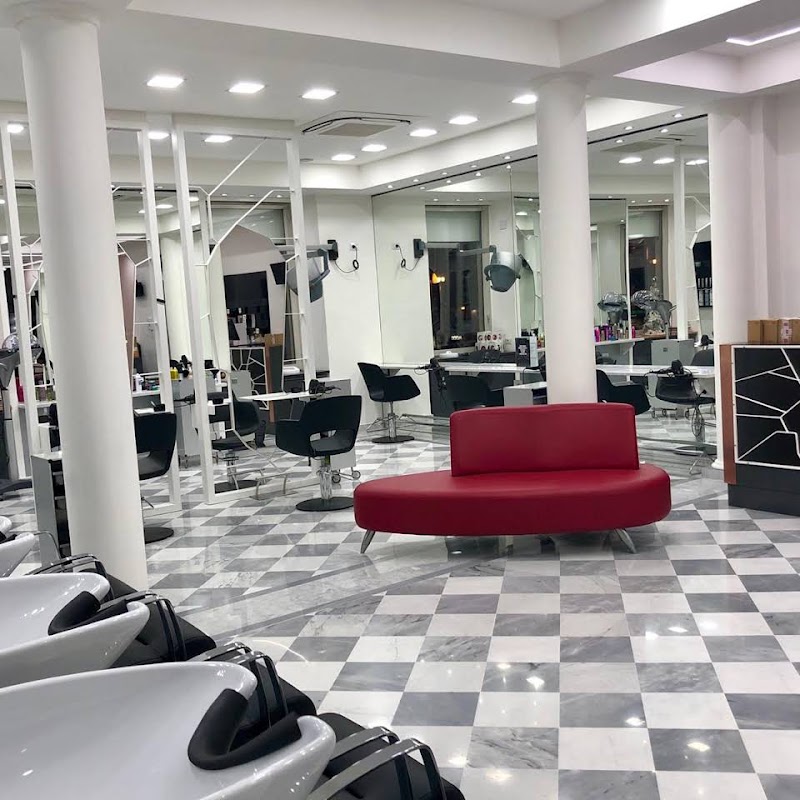 Equipe Giorgio XX - Parrucchieri - Coiffure Genoa - OneBooking