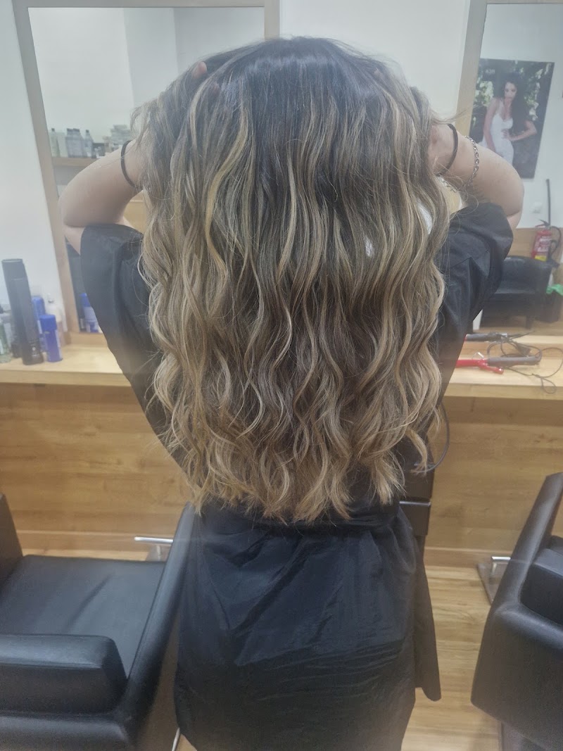 A&J Hairdressing - Coiffure Alcalá De Henares - OneBooking