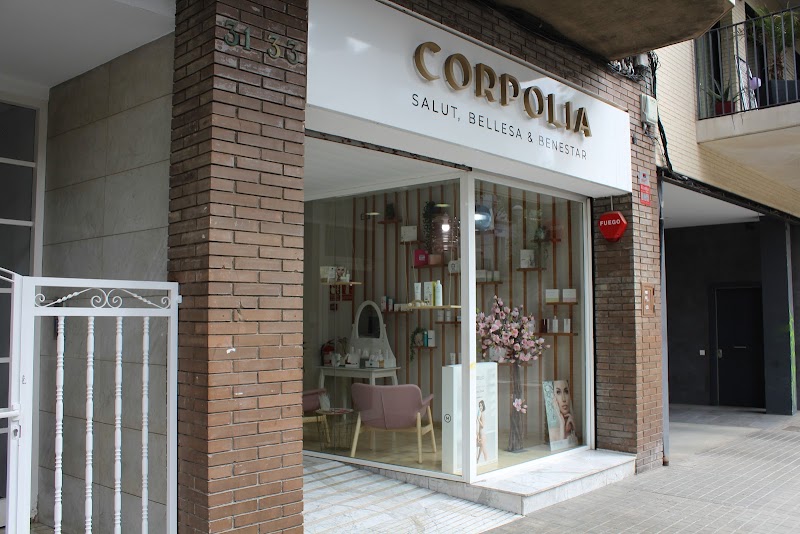 Corpolia, Clínica estética avanzada