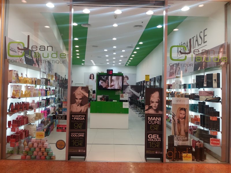 Jean Claude Paris - Coiffeur et Nails - Coiffure Giugliano In Campania - OneBooking