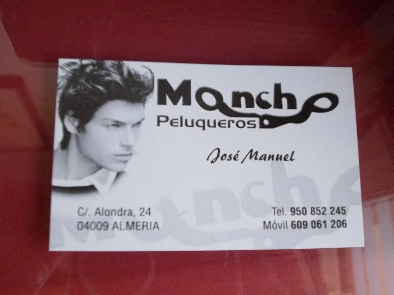 MONCHO PELUQUEROS