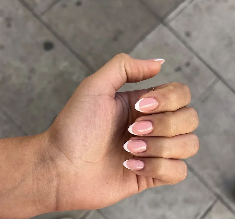 KOKO Bliss Ongle/cils/maquillage permanent