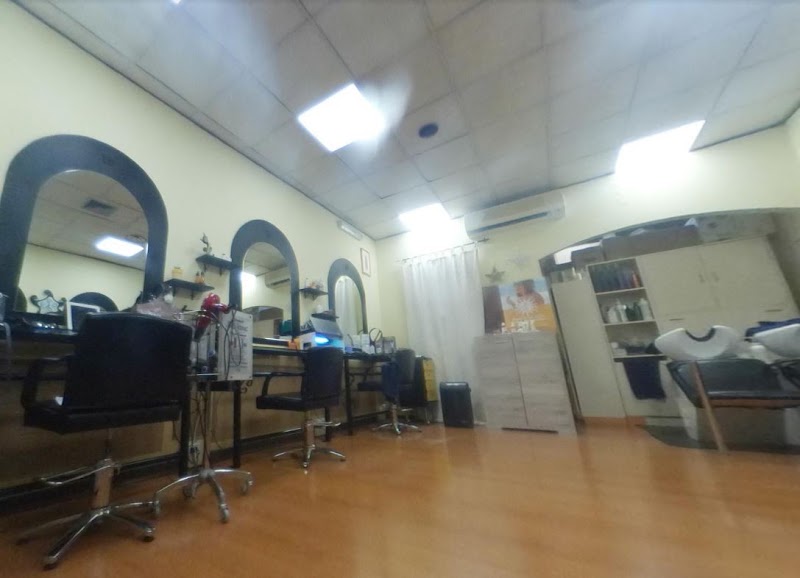 Ringo Hair Studio By Pamela Cagliari - Coiffure Cagliari - OneBooking
