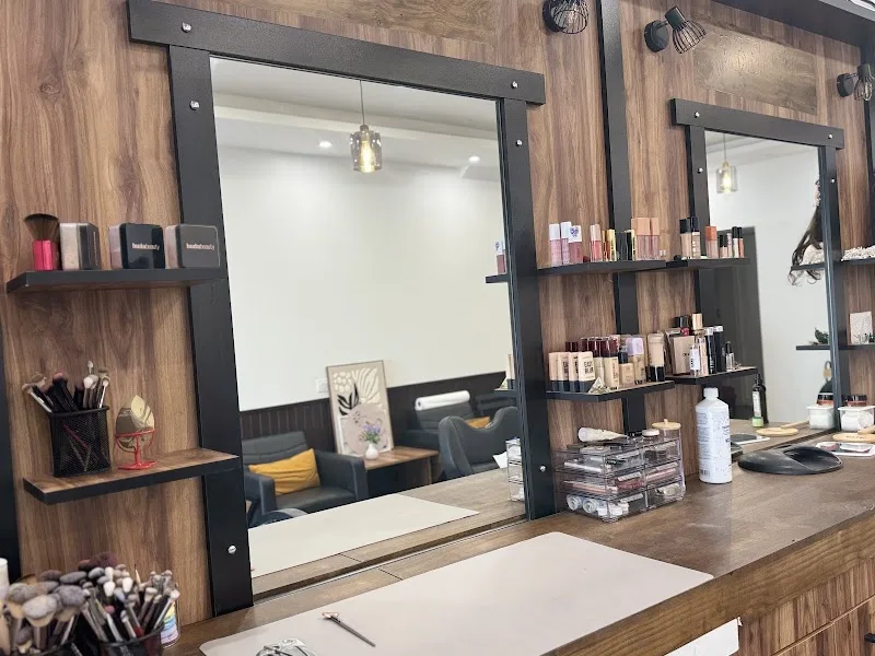 ALYA BEAUTY STUDIO