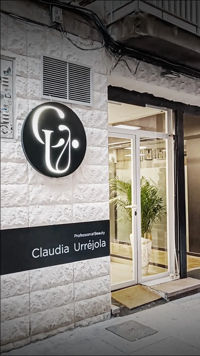 Claudia Urréjola Professional Beauty - Institut de beauté Granada - Photo de couverture - OneBooking