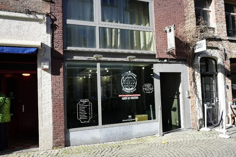 Zilverschaar Barbershop