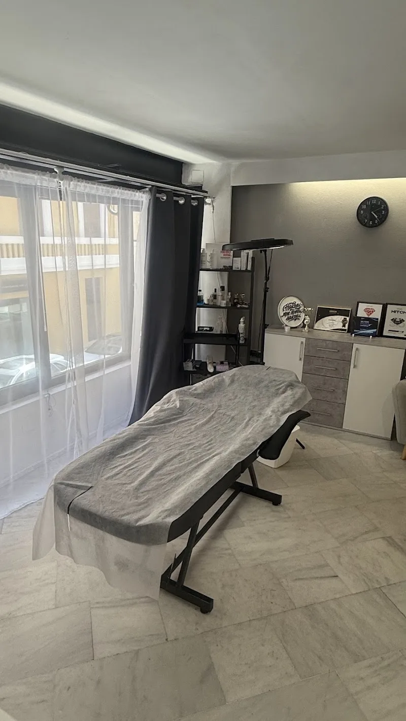 The Beauty Bar