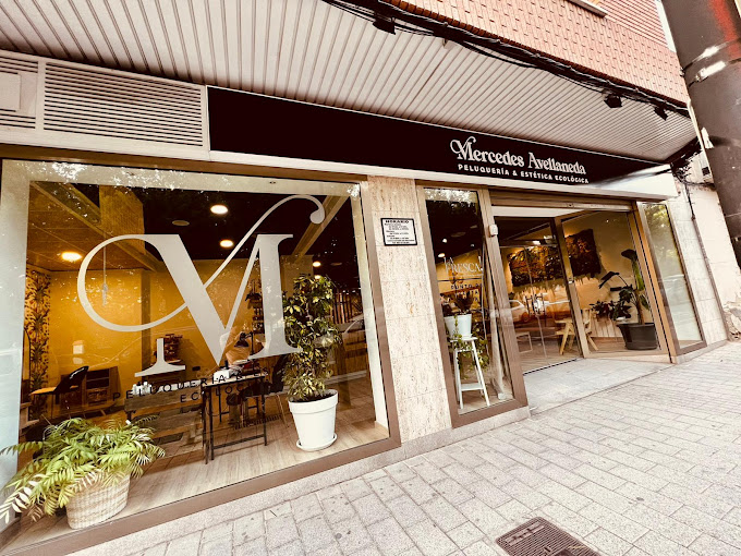 Peluquería y Estetica Ecológica Mercedes Avellaneda - Coiffure Albacete - OneBooking