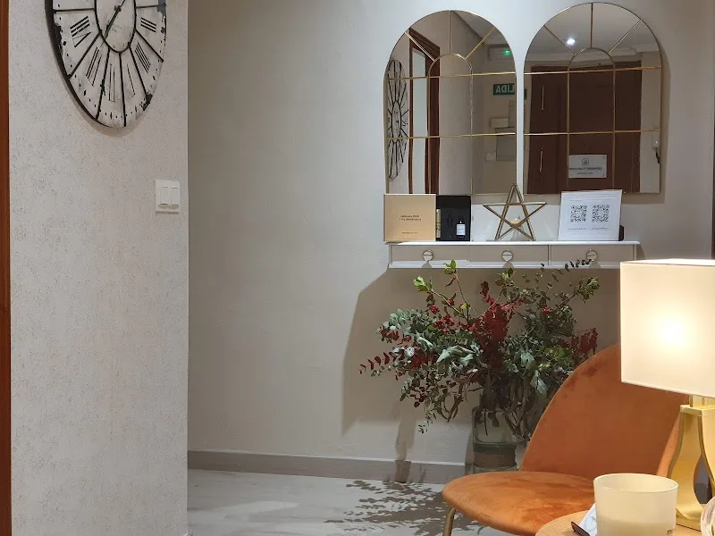 Ángeles de la Cal - Centro de Estética Integral - Institut de beauté Valladolid - OneBooking