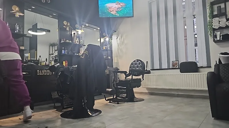 96 Barbershop