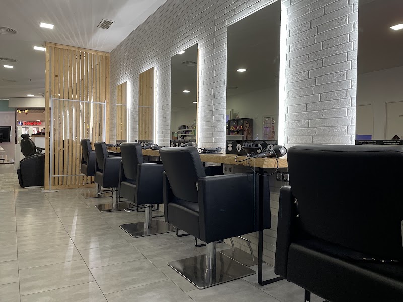 Backstage Peluqueria - Coiffure Córdoba - OneBooking