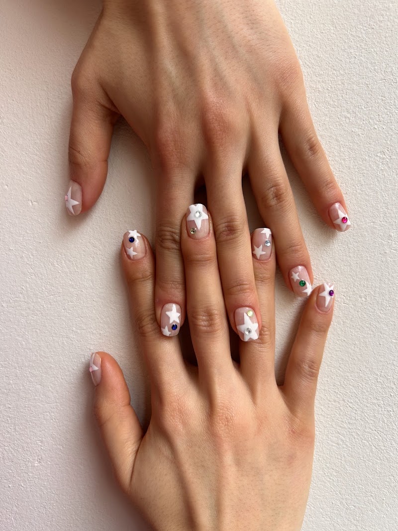 G.Bar hair makeup nails - Coiffure Rome - OneBooking