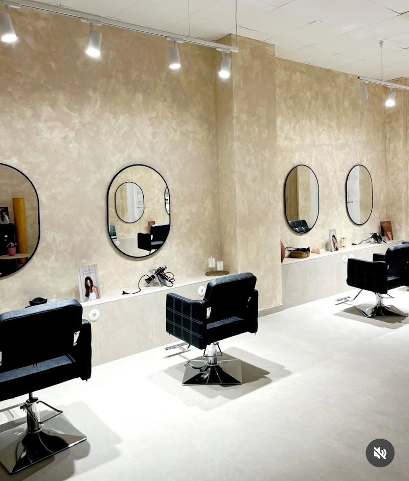 Peluquería Origen Castellón Secretos del Agua - Coiffure Castellón De La Plana - OneBooking