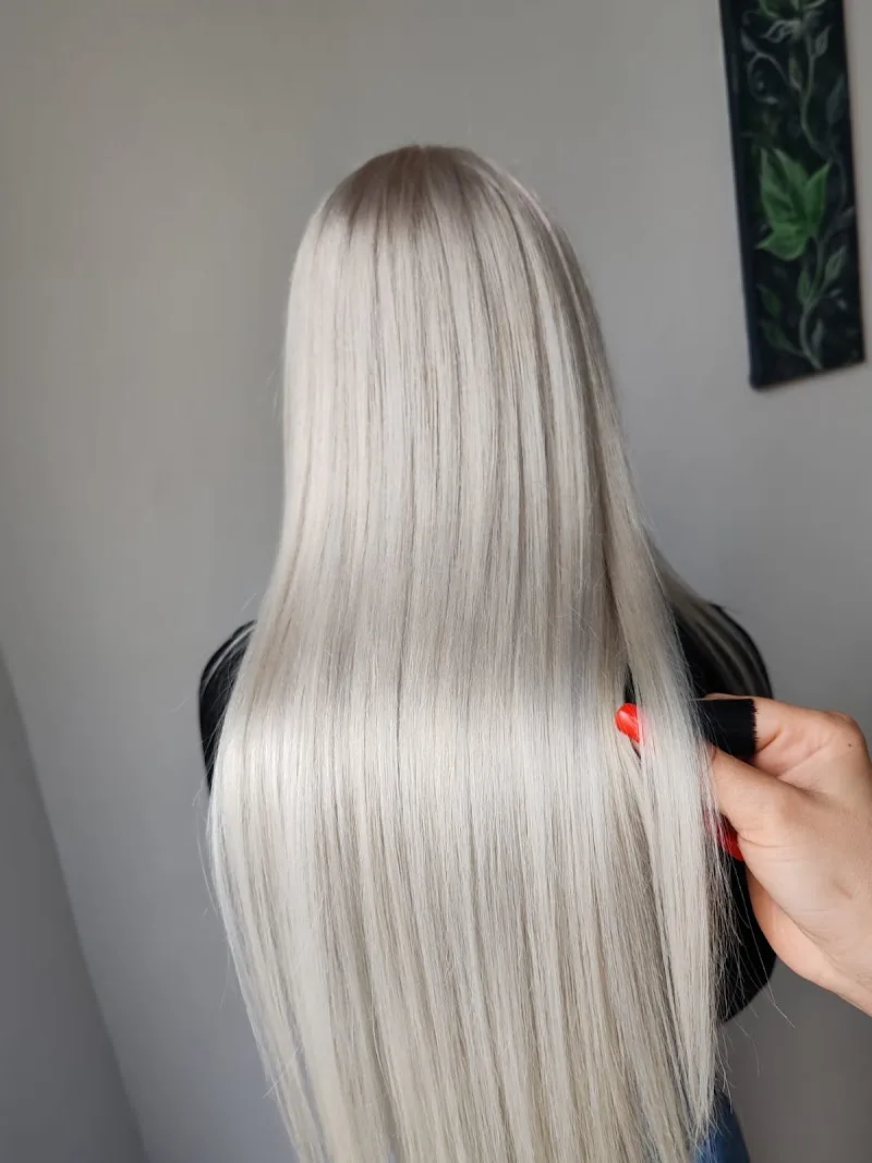 Miss Rock Style - beauty salon -servicii vopsit, balayage, tuns, extensii, Manic Panic