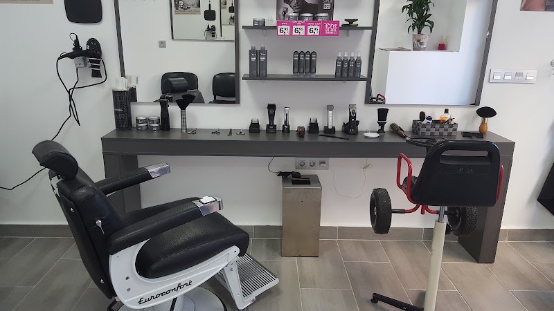 Peluquería matias - Coiffure Cartagena - OneBooking