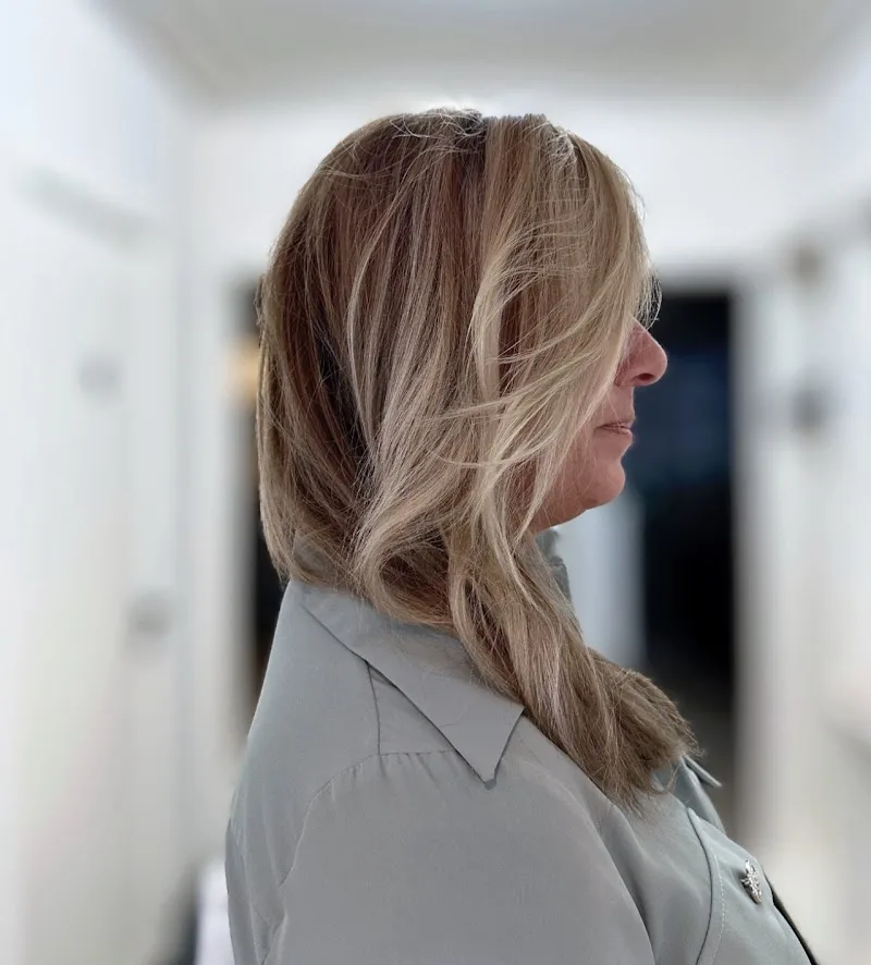 LA SUITE... by Philippe De Fazio - Coiffure Ostend - OneBooking