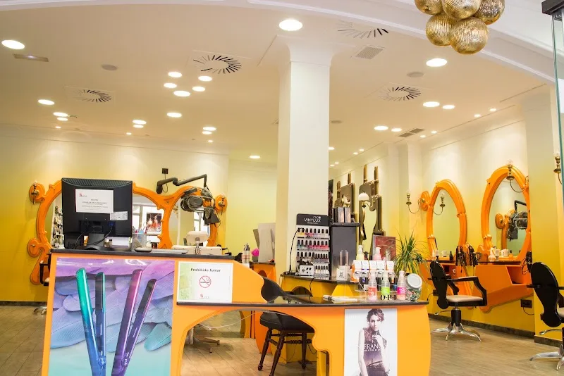 Peluqueria ETNIA FUSION Barberia, Belleza - Coiffure Valladolid - OneBooking