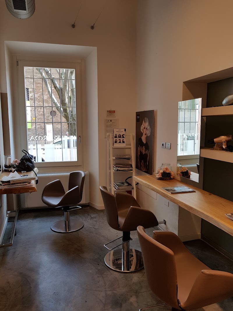 Parrucchieri Karma - Coiffure Forlì - OneBooking