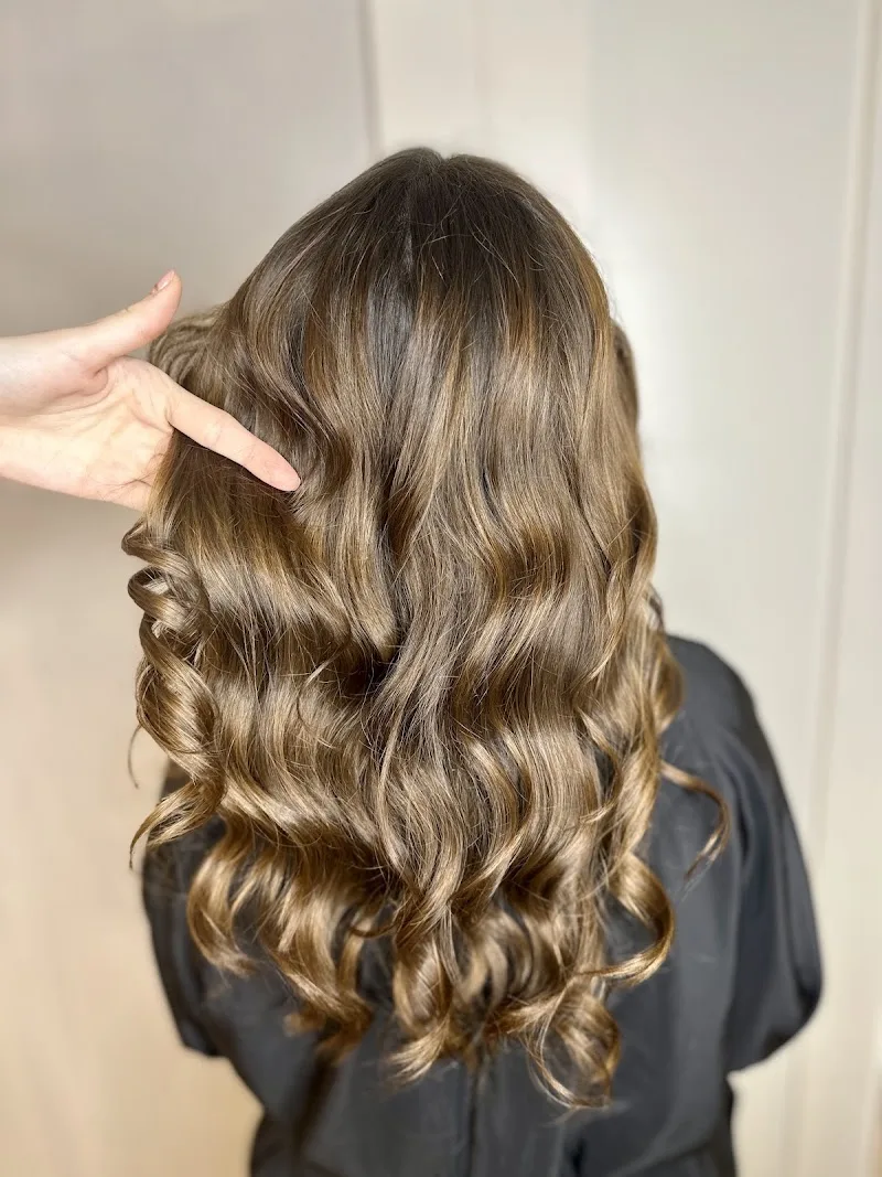 Peluquería Caché - Coiffure Valladolid - OneBooking