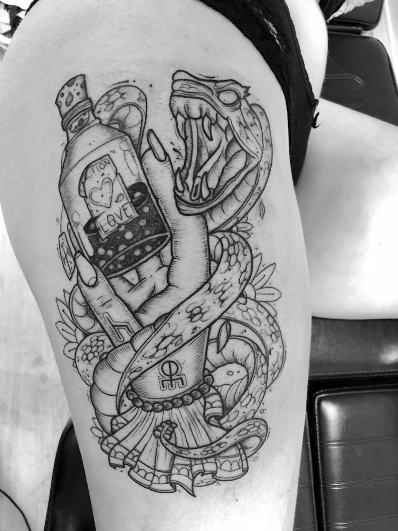 OLÉ (peluquería de autor, tattoos, láser) - Coiffure Valladolid - OneBooking