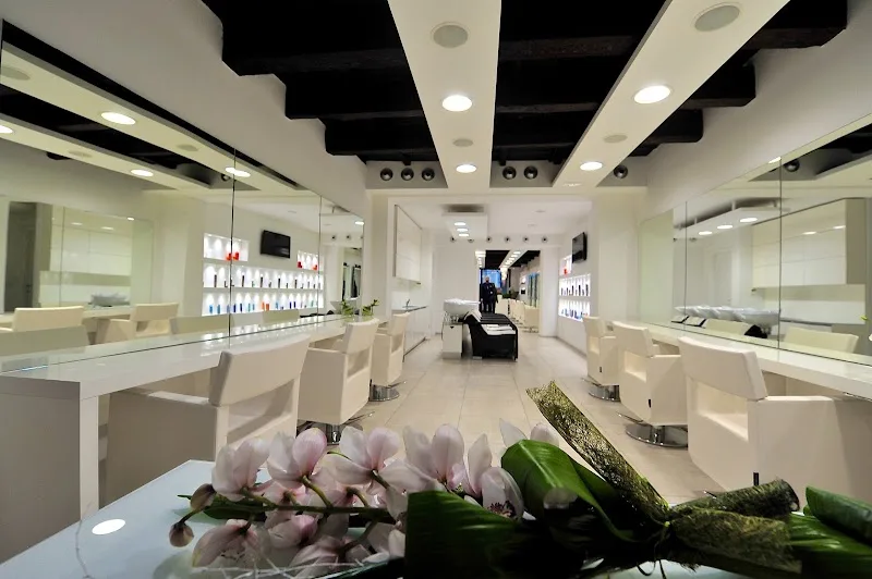 X i Parrucchieri - Coiffure Ferrara - Photo de couverture - OneBooking