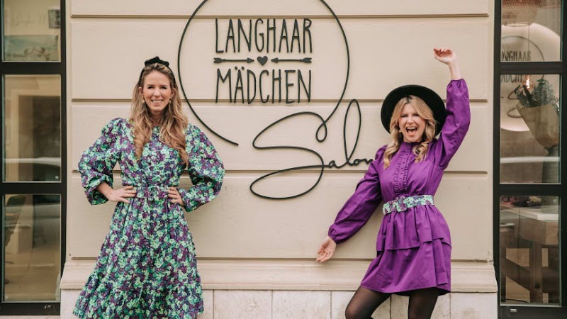 Langhaarmädchen Salon - Coiffure Munich - OneBooking